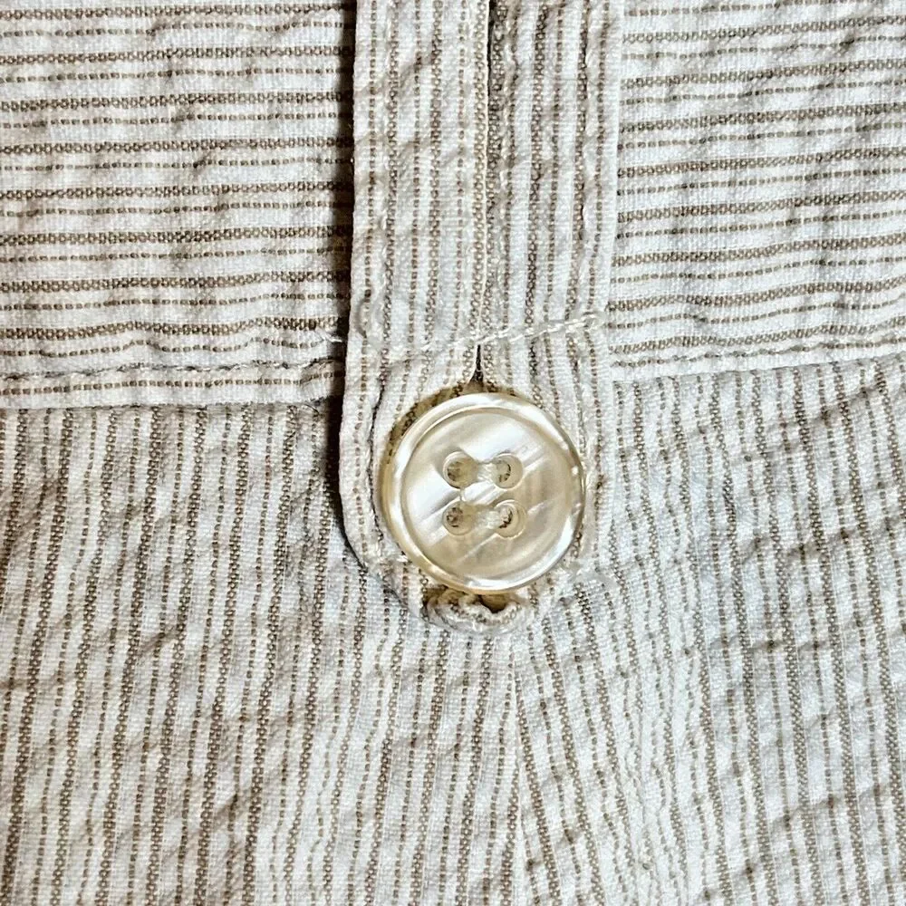 Harve Benard Bermuda‎ Shorts Womens 16P Beige/Brown Seersucker Flat Front Casual